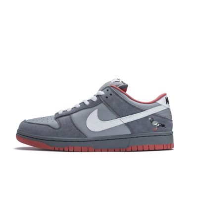 Nike SB Dunk Low x Jeff Staple 304292-011 01