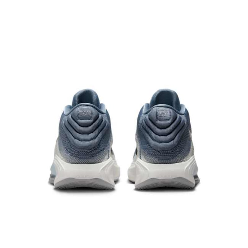 Nike G.T. Hustle 3 FV5953-402 06