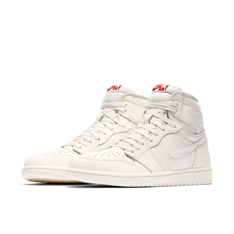 Jordan 1 Retro High OG 555088-114 04