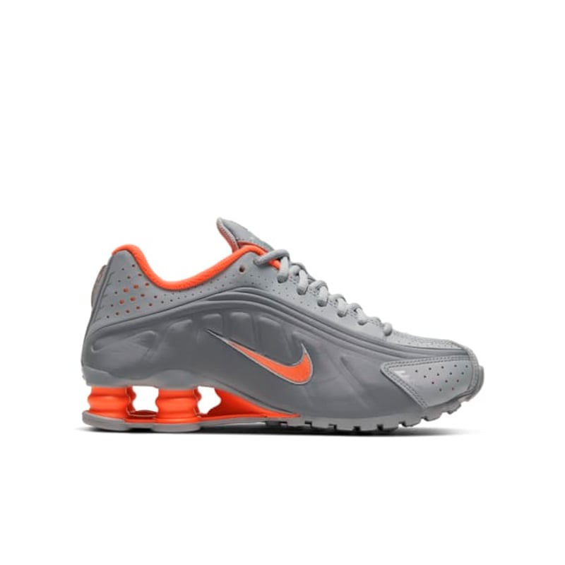 Nike Shox R4 CW2626-001 03