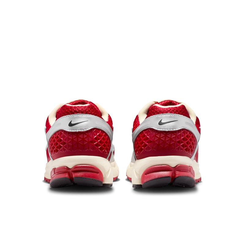 Nike Zoom Vomero 5 IM3486-600 06