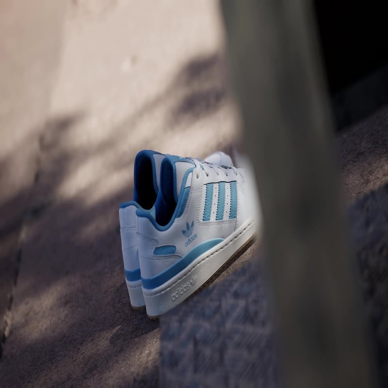 adidas Forum Low CL IH7832 02