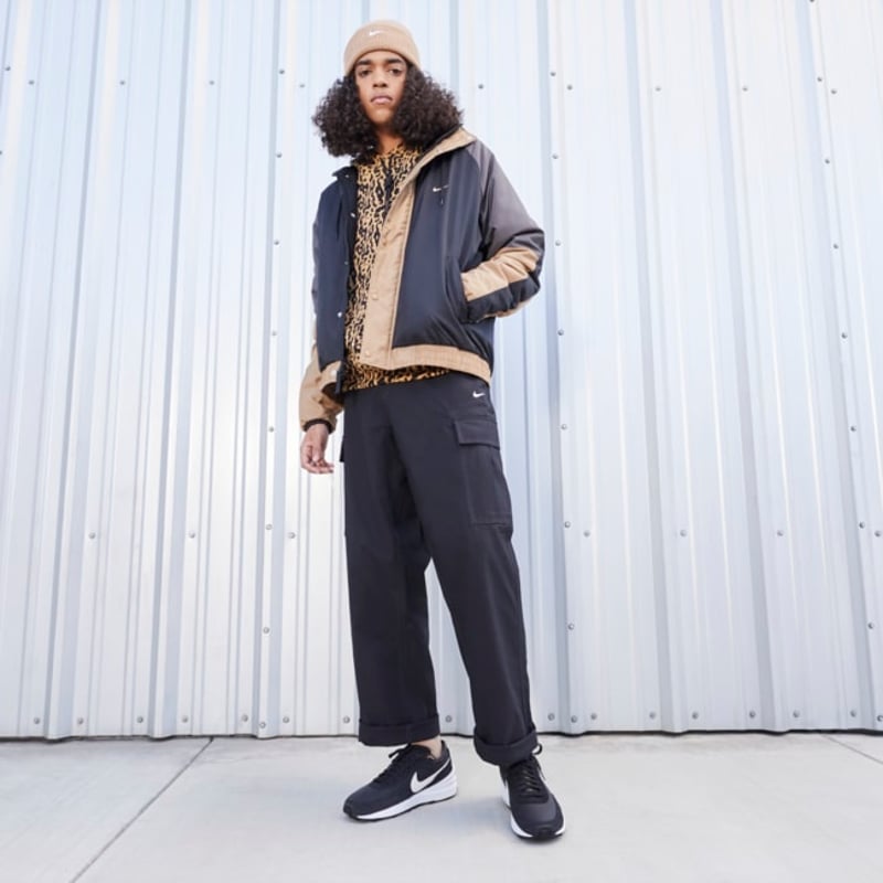Nike Waffle One LTR DX9428-001 02