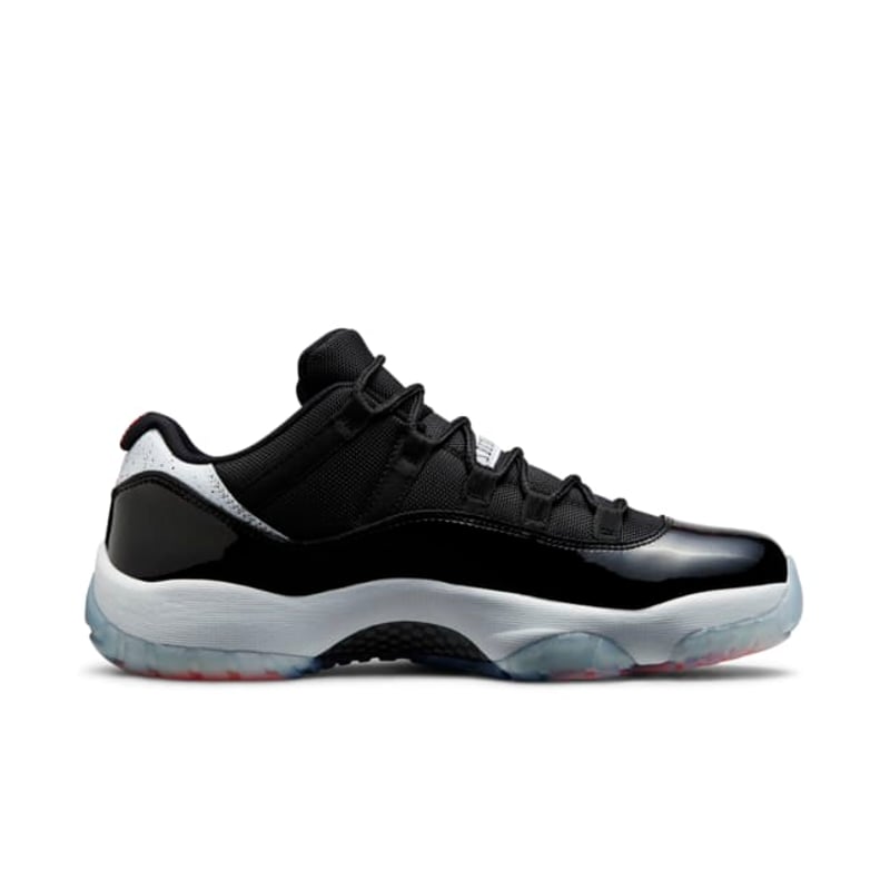 Jordan 11 Retro Low 528895-023 03