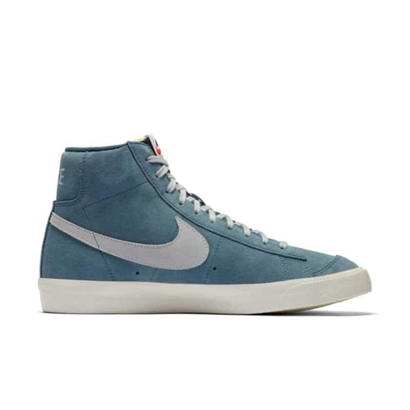 Nike Blazer Mid 77 Suede CI1172-400 03