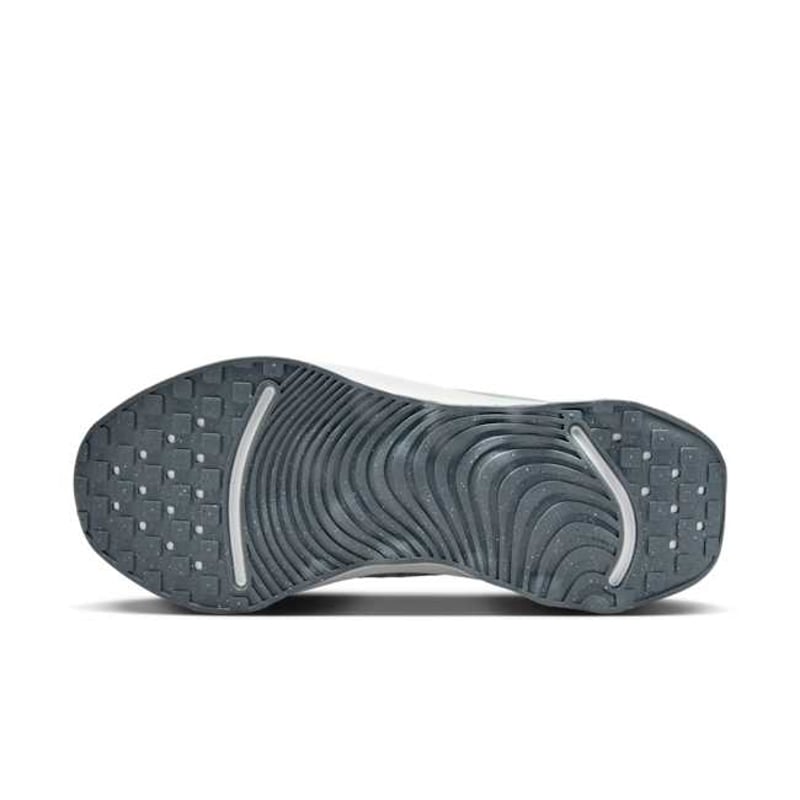 Nike Motiva DV1238-006 02