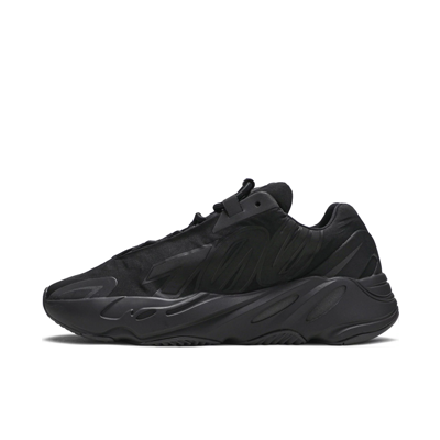 Yeezy Boost 700 MNVN FV4440