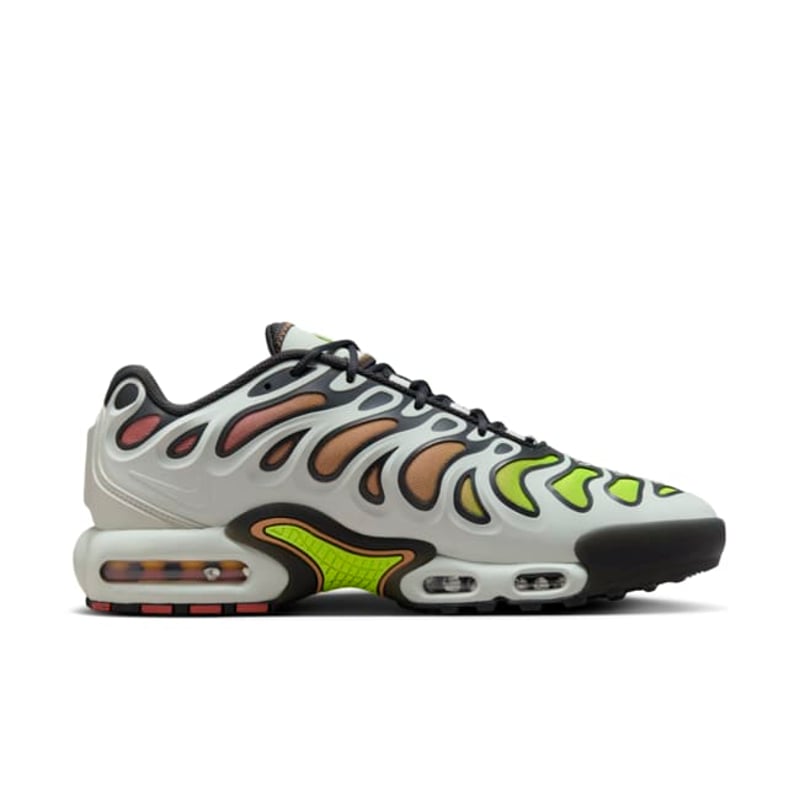 Nike Air Max Plus Drift FD4290-009 03
