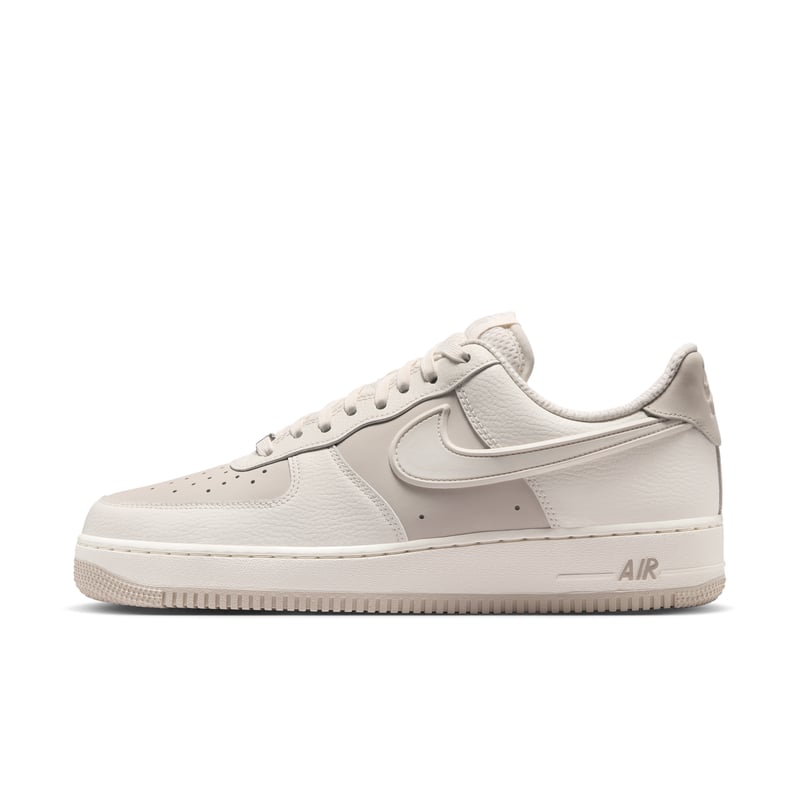 Sneakersy Nike Air Force 1 '07 LV8 "Sail & Light Bone" | Mezczyzni | Sportstyle | 01 | SPORTSHOWROOM