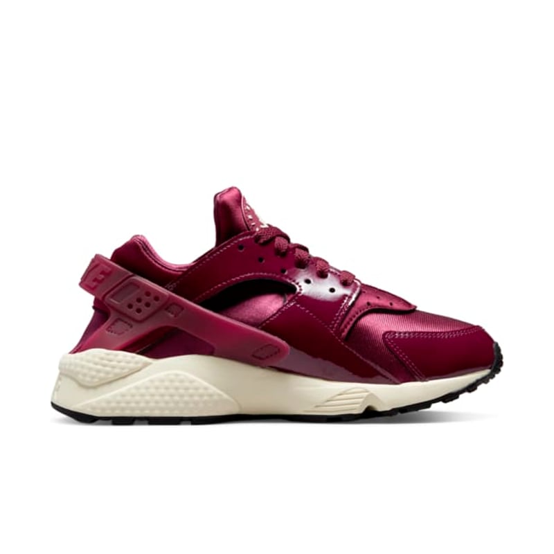 Nike Air Huarache DQ8584-600 03