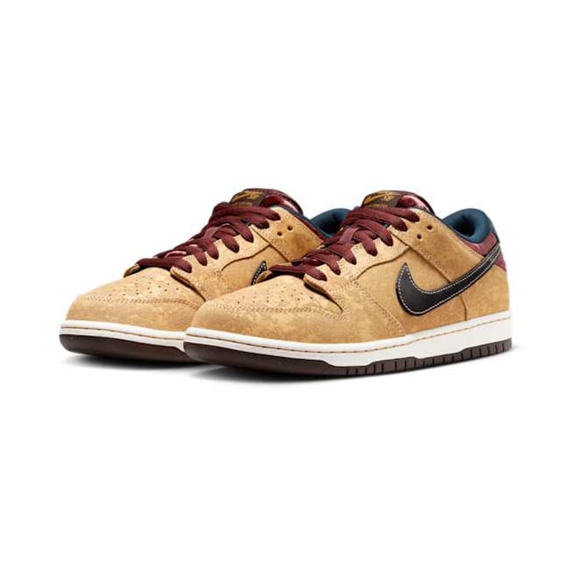 Nike SB Dunk Low Pro FZ1278-200 05