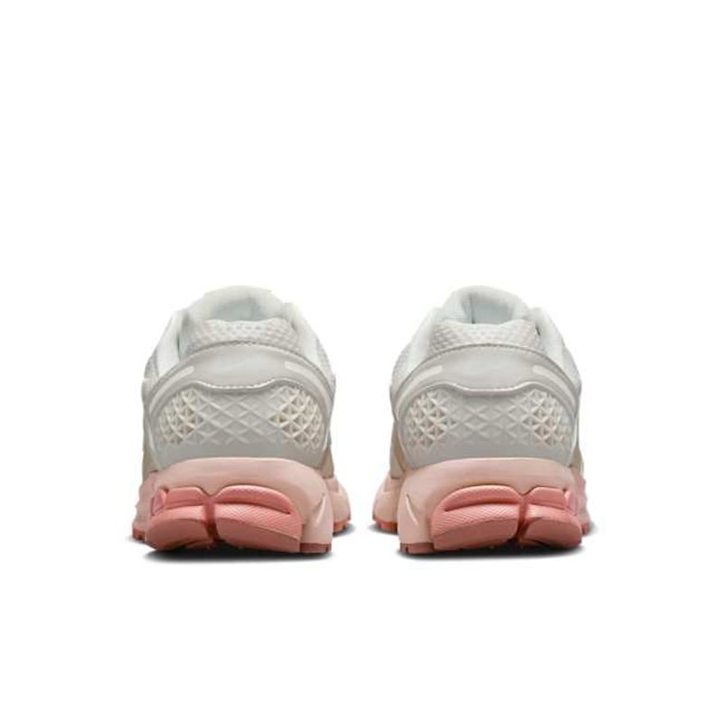 Nike Zoom Vomero 5 FJ2028-002 06