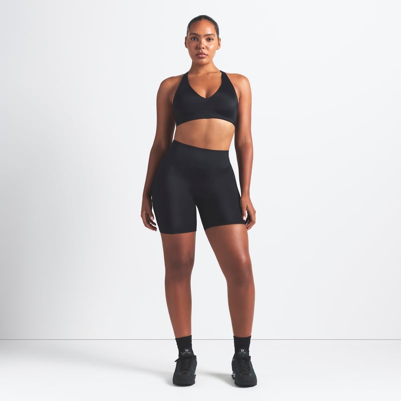 NikeSKIMS Shine IU8304-054 01
