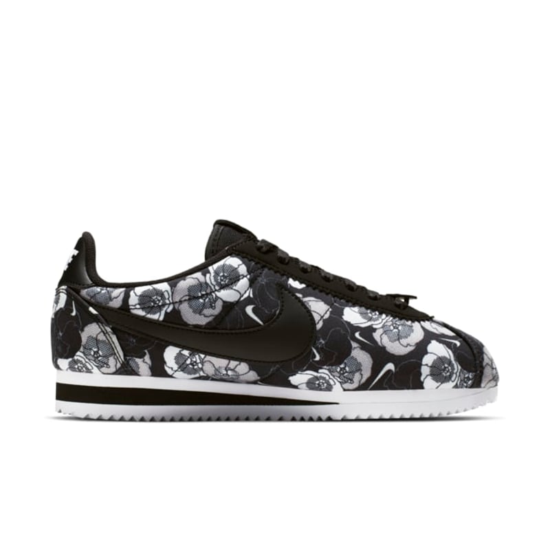 Nike Classic Cortez LX AV1338-001 03