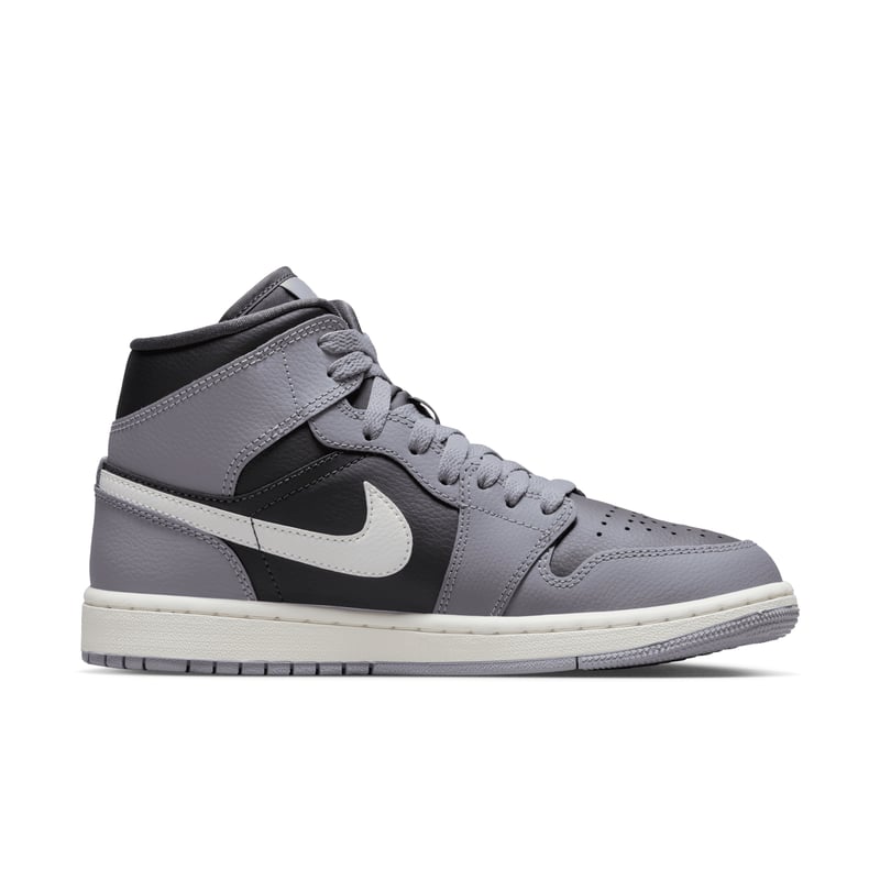 Jordan 1 Mid BQ6472-022 03