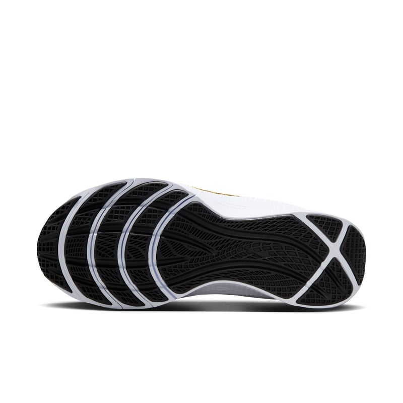 Nike LeBron TR1 FJ6151-006 02