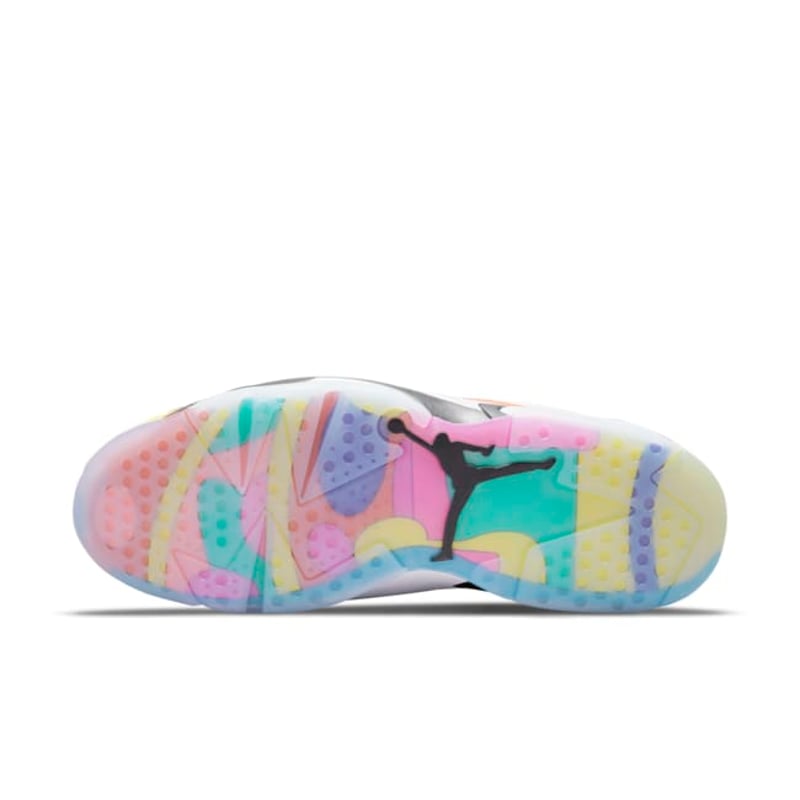 Jordan 6 Retro Low SE DC1048-110 02