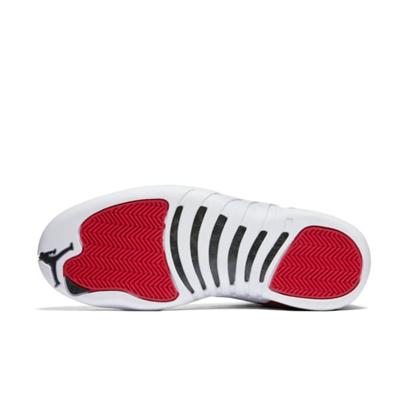 Jordan 12 Retro 130690-600 02
