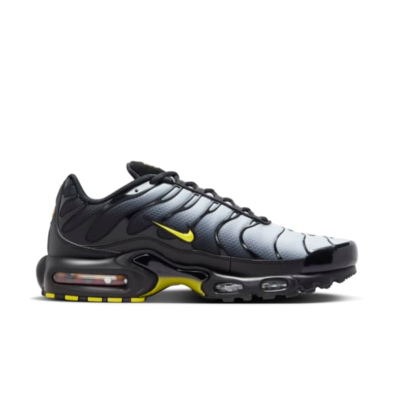Nike Air Max Plus DM0032-012 03