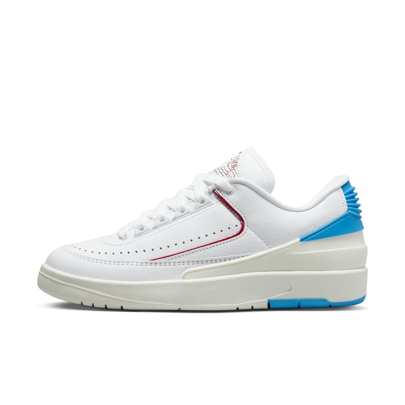 Jordan 2 Retro Low DX4401-164 01