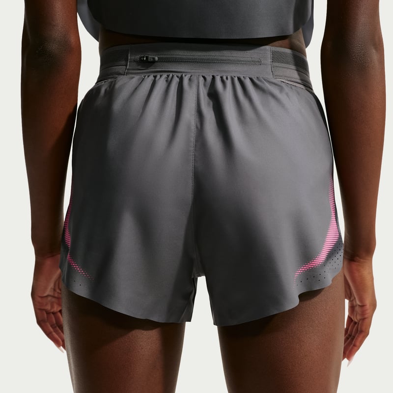 Nike AeroSwift Dri-FIT ADV Brief-Lined 7" Shorts "Iron Grey" | Damen | Laufen | 03 | SPORTSHOWROOM