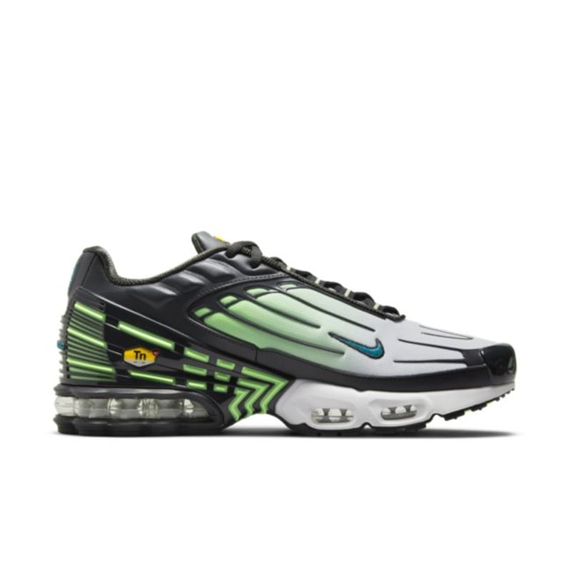 Nike Air Max Plus 3 DM2835-001 03