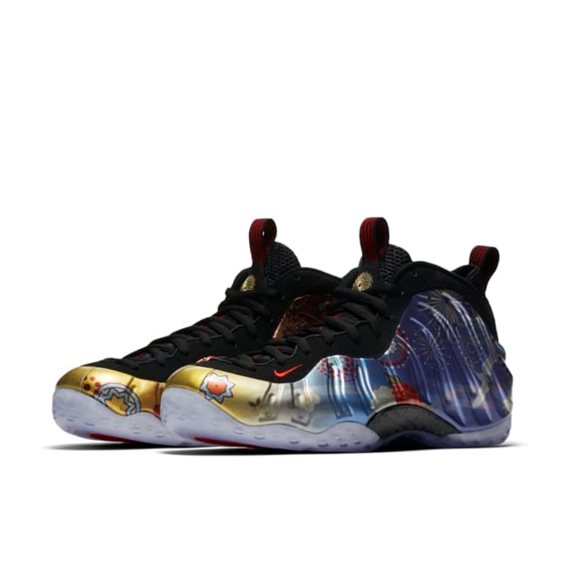 Nike Air Foamposite One AO7541-006 05