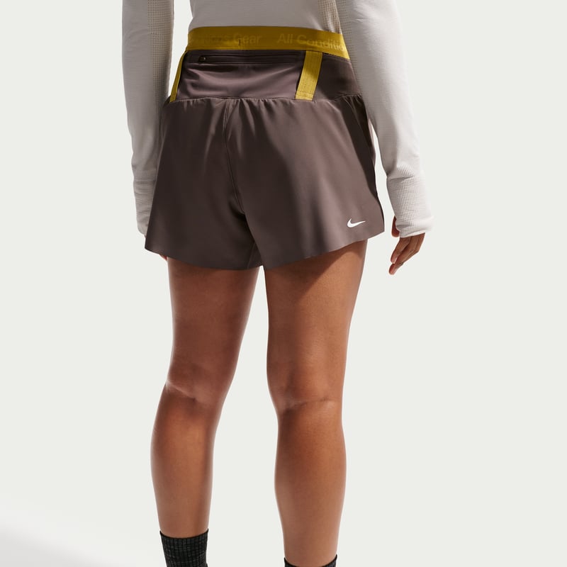 Nike ACG Dri-FIT Mid-Rise Brief-Lined Shorts "Ironstone & Cave Stone" | Women | Outdoor | 03 | SPORTSHOWROOM