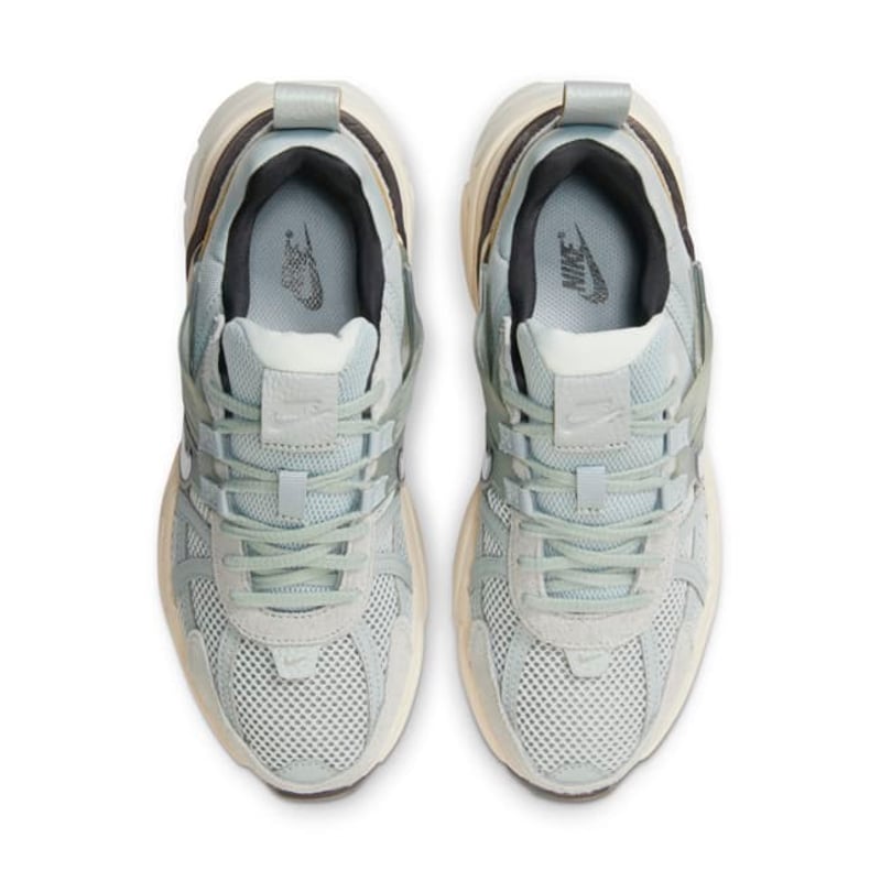 Nike V2K Run FN6703-003 04