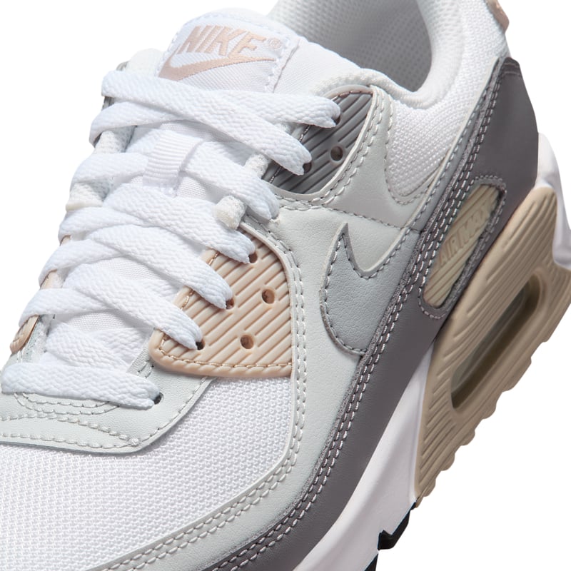 Tenisky Nike Air Max 90 "Cream II & Pencil Point" | Ženy | Sportstyle | 07 | SPORTSHOWROOM