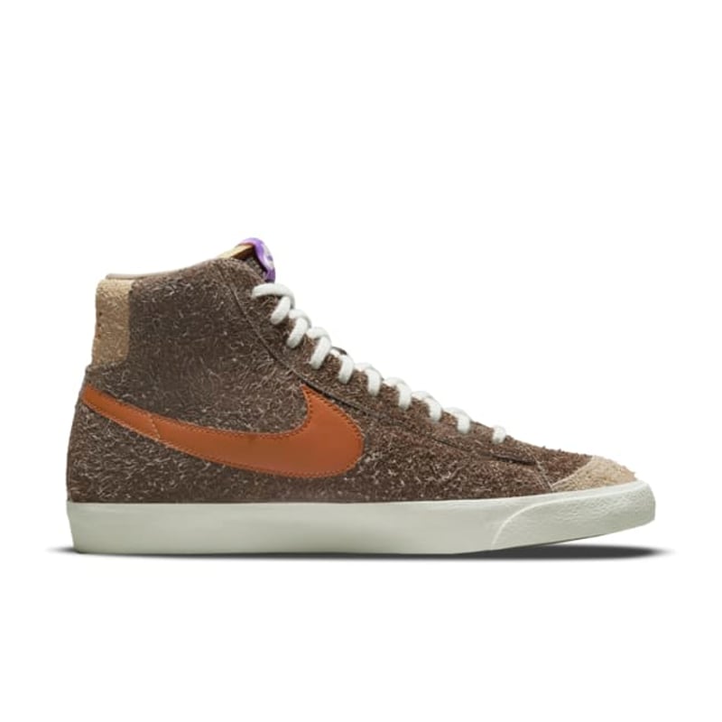 Nike Blazer Mid '77 Premium DM7581-200 03