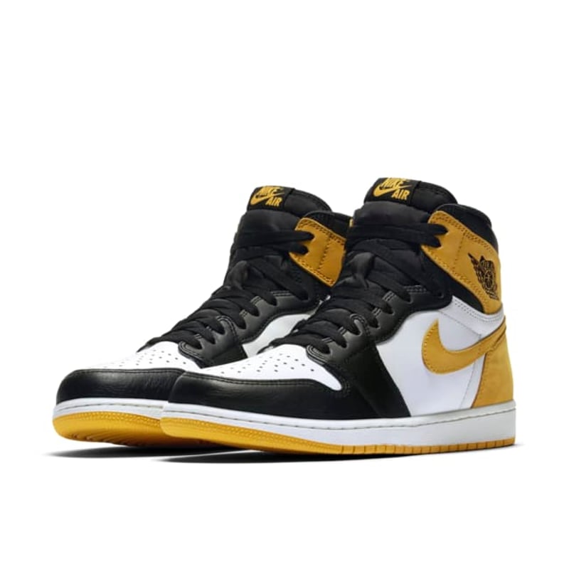 Jordan 1 Retro High OG 555088-109 04