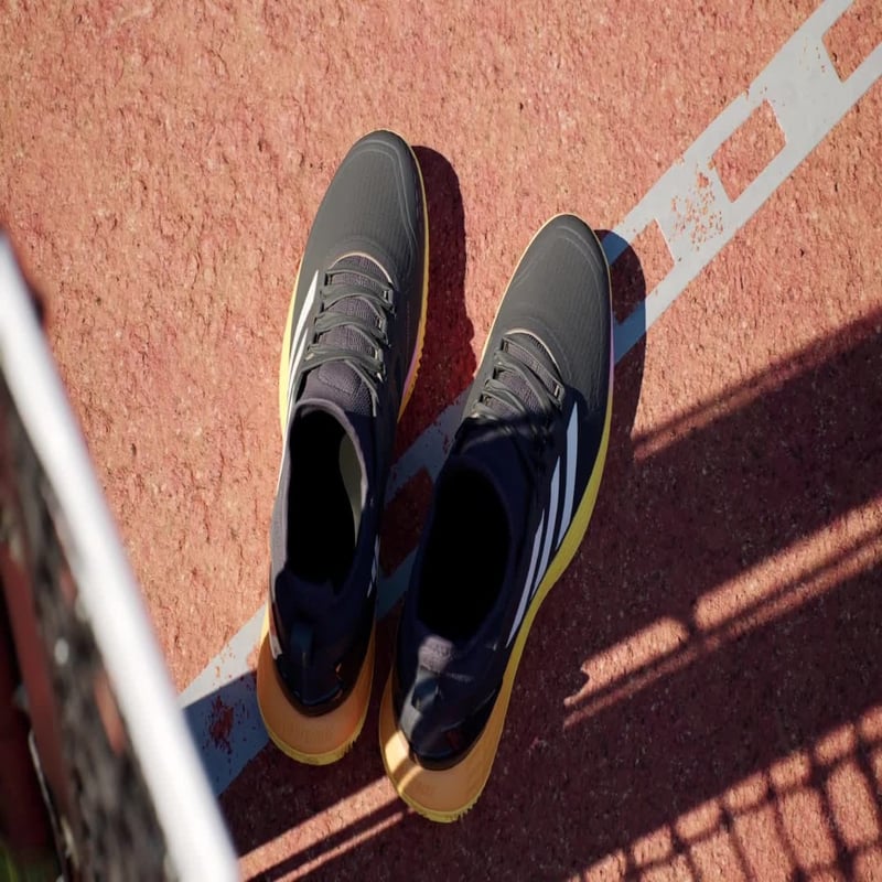 adidas Adizero Ubersonic 4.1 Clay IF0457 02