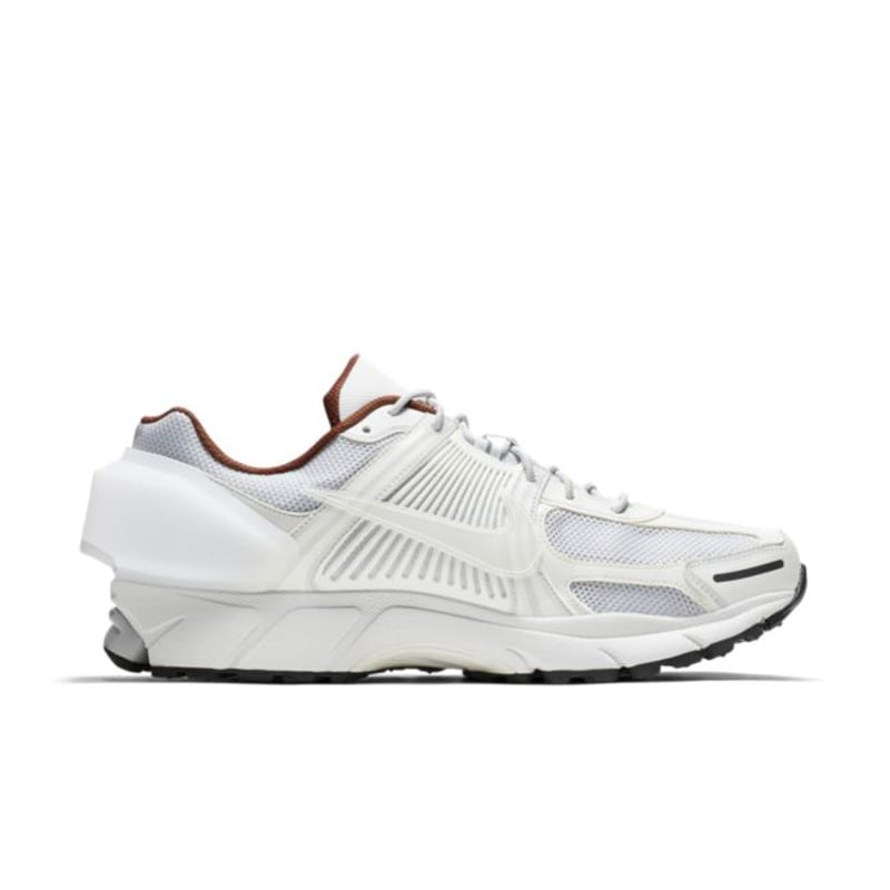 Nike Zoom Vomero 5 x A Cold Wall AT3152-100 03