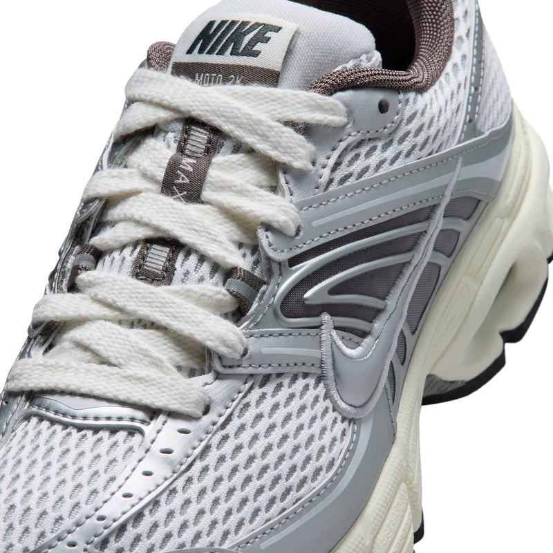 Nike Air Max Moto 2K IV5764-094 07
