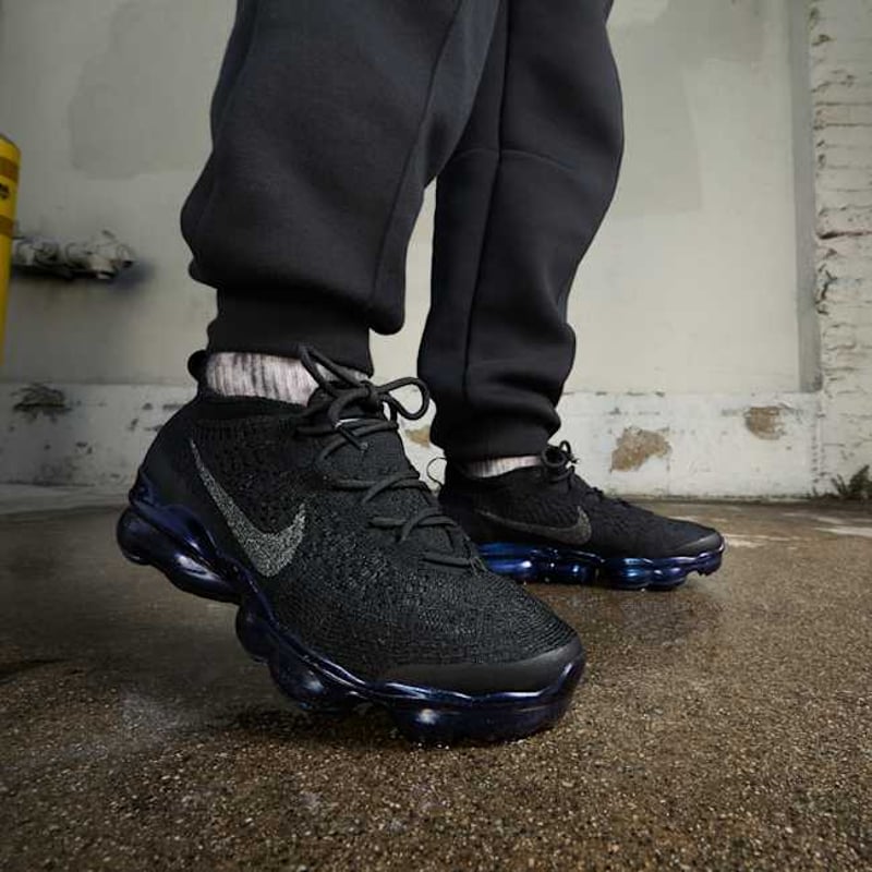Nike Air VaporMax 2023 Flyknit FD3148-001 02