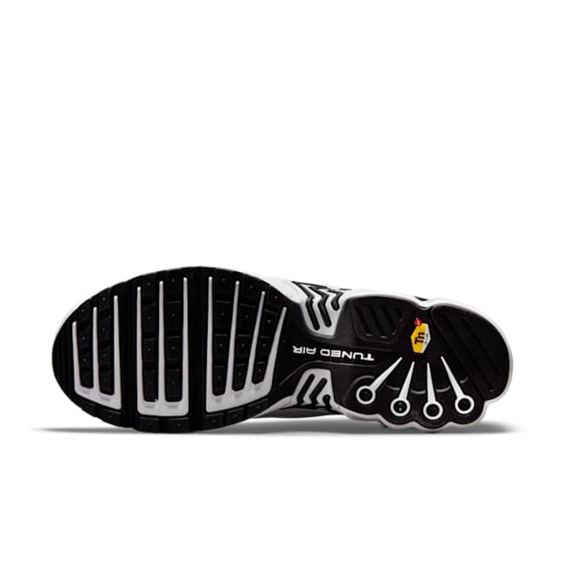 Nike Air Max Plus 3 DN6993-100 02
