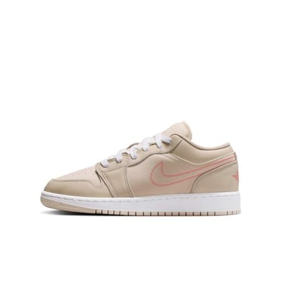 Jordan 1 Low SE HQ2020-100