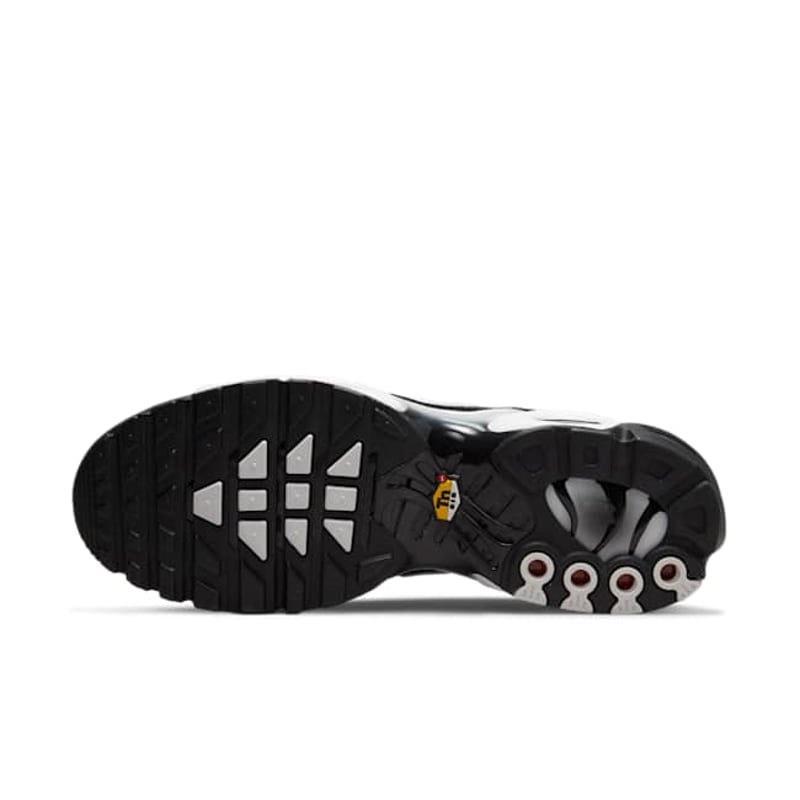 Nike Air Max Plus DM0032-003 03