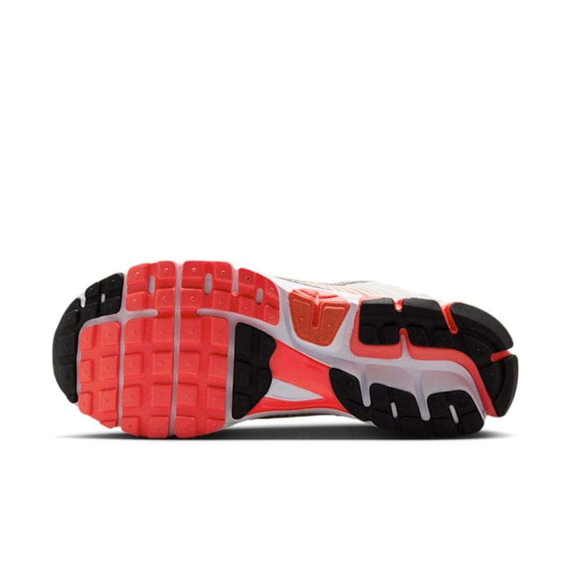 Nike Zoom Vomero 5 FB9149-102 02