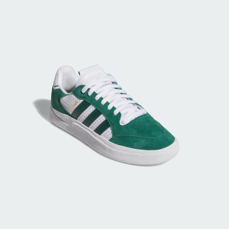 adidas Tyshawn Low JQ1138 05