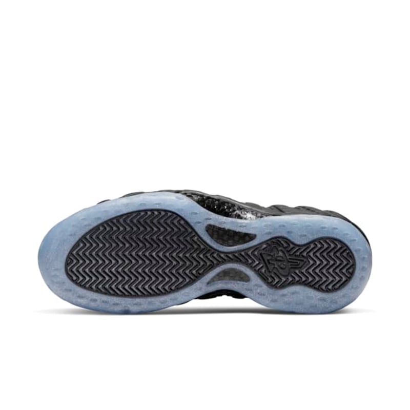 Nike Air Foamposite One CV0369-001 02
