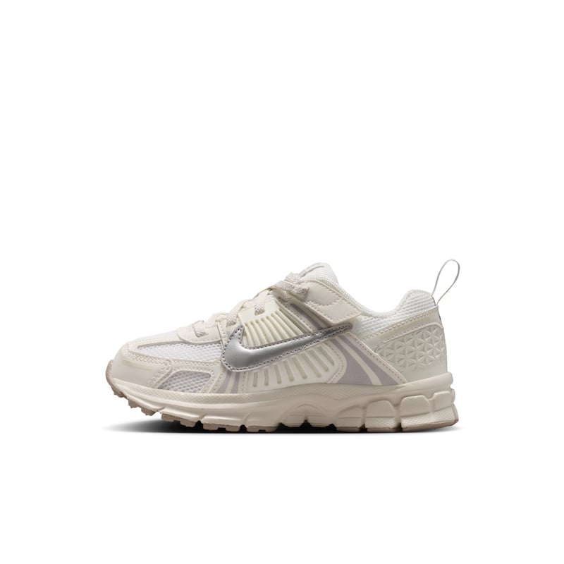 Nike Vomero 5 HF6999-108 01