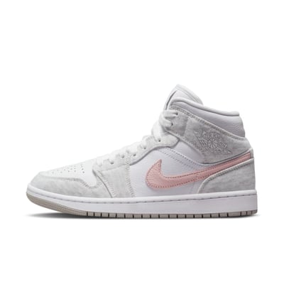 Jordan 1 Mid SE DN4045-001
