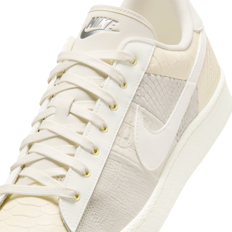Nike Tennis Classic Premium IQ5786-100 07