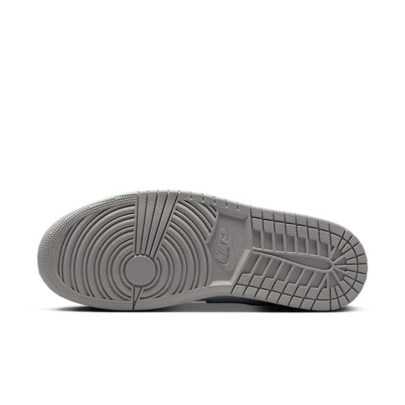 Jordan 1 Low SE IB7692-400 02