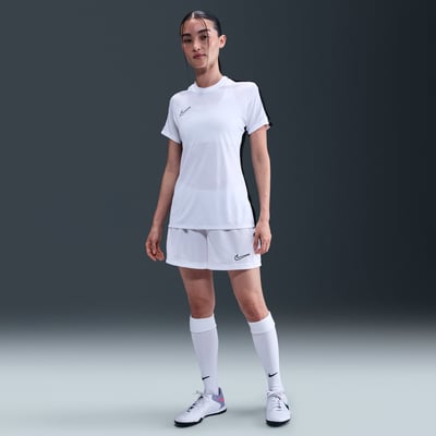 Nike Academy Dri-FIT 4" II7582-100 01
