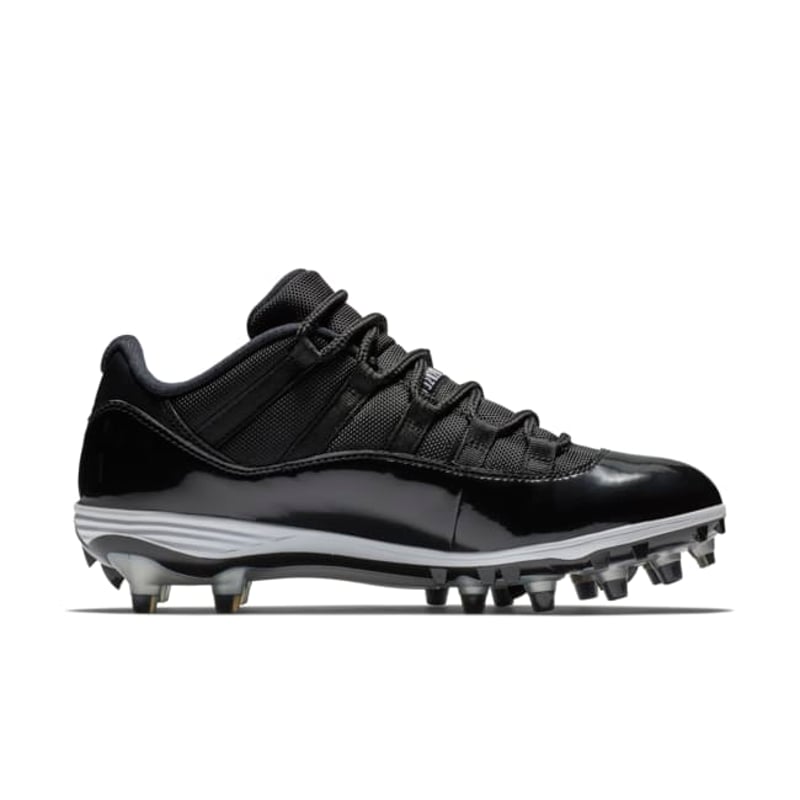 Jordan 11 Retro Low Cleats AO1560-011 03