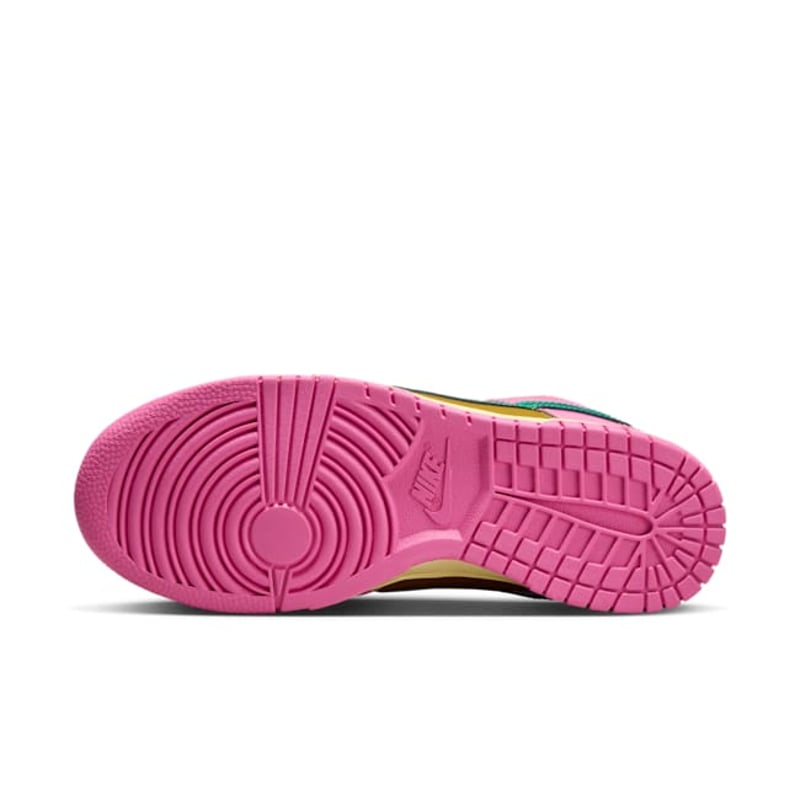Nike Dunk Low x Parris Goebel FN2721-600 02