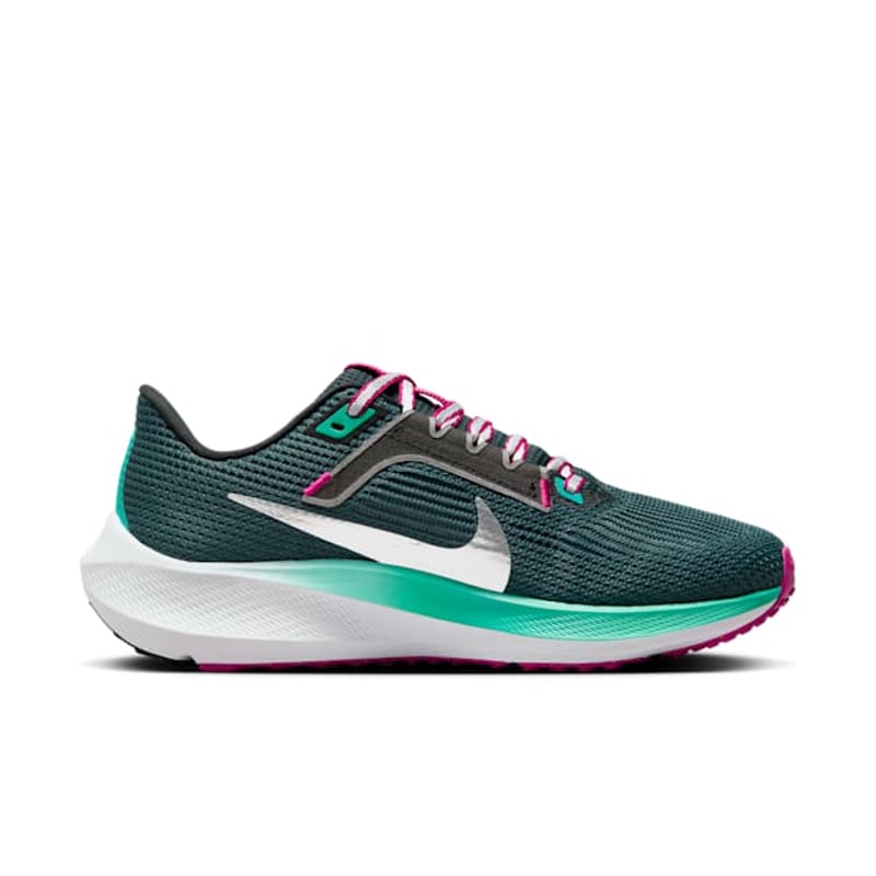Nike Pegasus 40 DV3854-301 03